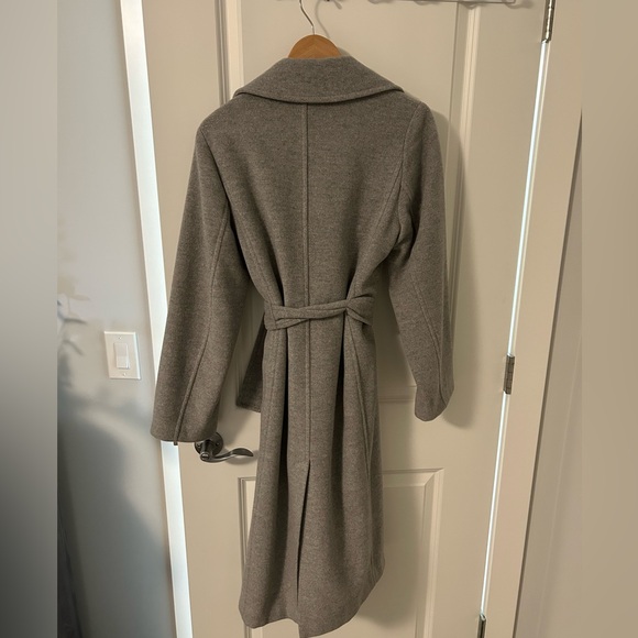 ARITZIA/BABATON ROBE/TIE WAIST COAT - Picture 4 of 7